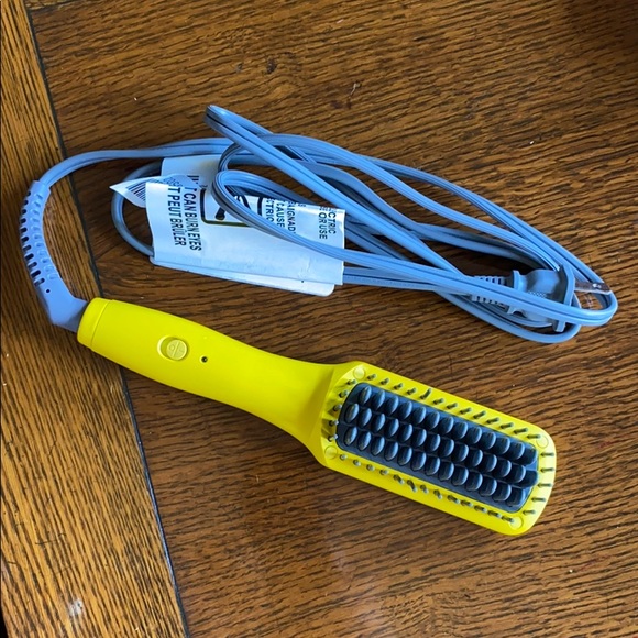 drybar the baby brush crush